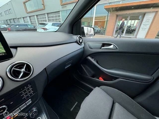 Mercedes-Benz B-Klasse Mercedes B-klasse 250 e Business Solution Automaat , Hoge instap , circa 220km bereik , Navigatie , Camera achter , Parkeerhulp Voor & Achter , Hoge instap , - afbeelding nr 28