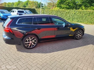 Volvo V60 Volvo V60 2.0 T5  Momentum Pro, Leer, android auto etc. 2019 - afbeelding nr 3