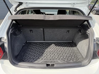Volkswagen Polo Volkswagen Polo 1.0 TSI Comfortline Business R-Line 2e Eigenaar,Automaat,Navi,Clima,Adapt cruise,Pano,Carplay,PDC V+A,Trekhaak,Elek ramen,Lm velgen,N.A.P,APK tot 02-2026 - afbeelding nr 20