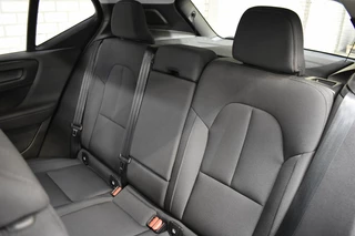 Volvo XC40 Volvo XC40 T2 129pk Aut. Business Pro | Schuifdak | Driver Assist | Park As - afbeelding nr 17