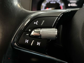 Škoda Karoq Skoda Karoq 1.0 TSI 110 pk handg. Buss. Edition | Navi | Cruise | PDC | CarPlay | Clima | DAB+ | Keyless | Org. NLD. | - afbeelding nr 24