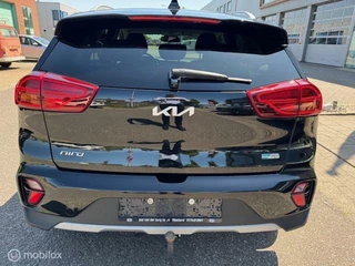 Kia Niro Kia Niro 1.6 GDi PHEV DynamicLine / PHEV  / Hybride  volledig elektrisch rijden 55 km ,  Navigatie / Camera  / Appel Carplay / Android auto , Stoel en stuur verwarming , Parkeerhulp achter , Trekhaak . - afbeelding nr 4