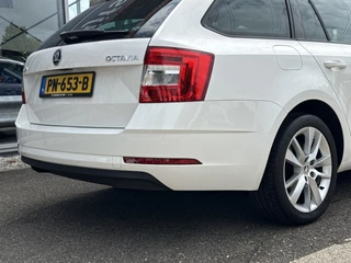 Škoda Octavia Škoda Octavia Combi 1.0 TSI Ambition Business | NL-auto | Navi | Carplay | Clima | PDC | BTW - afbeelding nr 8
