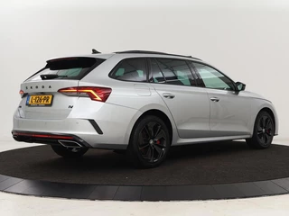 Škoda Octavia Skoda Octavia 1.4 TSI RS iV PHEV Business | Panoramadak |  Leder/Alcantara | Adaptive cruise | Massage | Camera | Side Assist | Matrix LED | Carplay | Memory | Navigatie - afbeelding nr 42