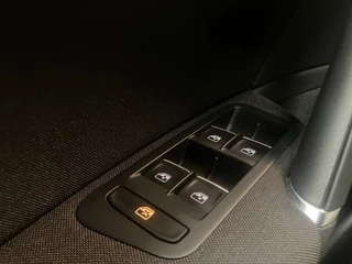 Volkswagen Golf Volkswagen Golf Highline Business R 1.0TSi | Navigatie |LED | 2x R-line | Camera | - afbeelding nr 46