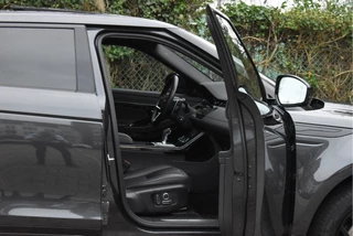 Land Rover Range Rover Evoque Land Rover Range Rover Evoque 1.5 P300e AWD R-Dynamic SE | Pano.dak | 360 gr.camera | Keyless | Elekt.stoelen | Carplay | Full LED | 20