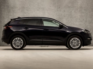Opel Grandland X (APPLE CARPLAY, GROOT NAVI, CAMERA, GETINT GLAS, SPORTSTOELEN, LEDER, LANE ASSIST, NIEUWSTAAT) - afbeelding nr 4