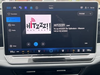 Volkswagen Passat Navigatie Panoramadak Trekhaak IQ Light Leder Elek Stoelen + Verwarming + Koeling + Massage 360 Camera Extra Getint Glas Vol Opties BTW Auto MHEV - afbeelding nr 19