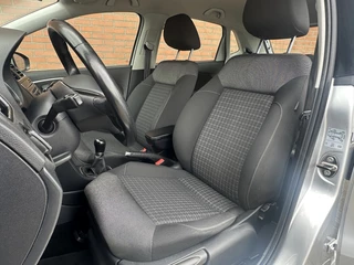 Volkswagen Polo Volkswagen Polo 1.2 TSI First Edition Blue Motion Compact, Comfortabel & Complee - afbeelding nr 13