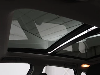BMW 2 Serie BMW 2-serie Active Tourer 218d | Panoramadak | Sportstoelen | Trekhaak |  Full LED | Climate control | Parkeerhulp | Cruise control | Bluetooth - afbeelding nr 6