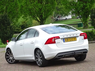 Volvo S60 Volvo S60 1.5 T2 122PK Nordic+ / R-Design / LED 2016 *NAP* - afbeelding nr 9