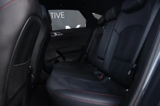 Kia ProCeed Kia ProCeed 1.6 T-GDI GT / PANODAK / KEYLESS / DODEHOEK / MEMORY / CAMERA - afbeelding nr 21