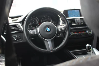 BMW 3 Serie BMW 3-serie Touring 320i M-Sport Shadow Execu. Harman Kardon - afbeelding nr 5