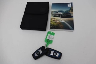 BMW 3 Serie BMW 3-serie 318i M Sport | Panoramadak | Leder |  Stoelverwarming | Camera | Sportstoelen | Navigatie | Climate control | Dodehoek detectie | Park Assist | Full LED - afbeelding nr 23