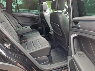 Volkswagen Tiguan Volkswagen Tiguan 2.0 TSI 4Motion Highline R-line | LED | Pano | Trekhaak | Leder | Elek. klep | Virtual | LMV 20