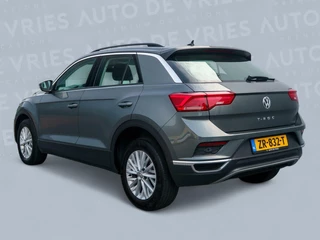 Volkswagen T-Roc Volkswagen T-Roc 1.0 TSI 116pk Style | Navigatie | Achteruitrijcamera | Winterpakket - afbeelding nr 12