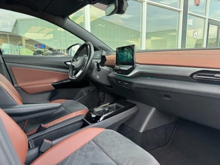Volkswagen ID.4 Volkswagen ID.4 Pro 77 kWh | Voorklimatisering | Stoelverwarming | Stuurwielverwarming | Camera voor/achter | LED | Adaptive Cruise Control | Apple Carplay/Android Auto | Rijstrooksensor | Trekhaak | - afbeelding nr 19