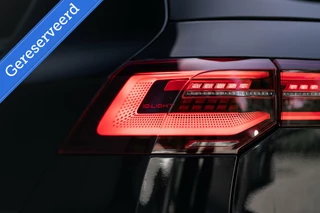 Volkswagen Golf Volkswagen Golf 2.0 TSI R 4Motion Performance Akrapovic HUD - afbeelding nr 11