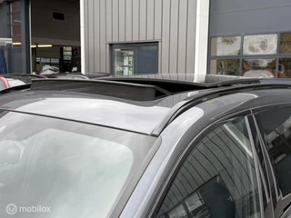 BMW X1 BMW X1 xDrive20i M Sport Panodak Navi HUD Harman Trekhaak Camera - afbeelding nr 4