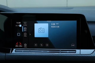 Volkswagen Golf Volkswagen Golf 8 Variant 1.5 eTSI / 3x R-Line / DSG / ACC / Matrix / DAB / LED / Trekhaak / 19
