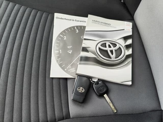 Toyota Yaris Toyota Yaris 1.5 Hybrid Aspiration | Cruise Control | LM Velgen | El. Climate - afbeelding nr 35