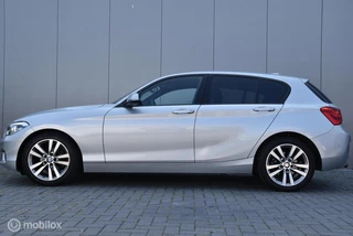 BMW 1 Serie BMW 1-serie 118i Corporate Lease Executive | Leer | Camera | Stoelverwarming | Clima | - afbeelding nr 3
