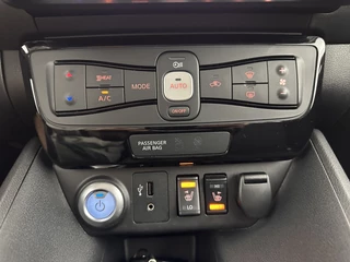 Nissan Leaf Aut. *ADAPTIVE-CRUISE | DIGI-COCKPIT | TOP-VIEW | BLINDSPOT | KEYLESS | DAB+ | LANE-ASSIST | HEATED-SEATS | ECC | PDC | COMFORT-SEATS | 17