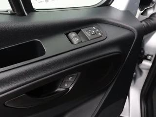 Mercedes-Benz Sprinter Mercedes-Benz Sprinter 315CDI 9G-Tronic Automaat L2H2 | 3500Kg TG | Camera | Airco | Cruise | Betimmering | 3-Persoons - afbeelding nr 8