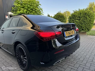 Mercedes-Benz A-Klasse Mercedes A-klasse 250 e AMG Line BOMVOL! Pano|Ambient|BLACK! - afbeelding nr 9