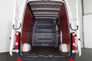Volkswagen Crafter Volkswagen Crafter 35 2.0 TDI L2H2 > 140pk/Euro6/camera/cruise/270° deuren/Opstap bumper achter... - afbeelding nr 17