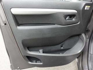 Opel Vivaro Opel Vivaro 1.5 CDTI L3H1 Dubbele Cabine 145PK Automaat Trekhaak Navigatie Airco Parkeersensoren Camera Cruise control - afbeelding nr 11