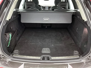 Volvo XC60 Volvo XC60 2.0 T6 AWD Plus Dark - afbeelding nr 12