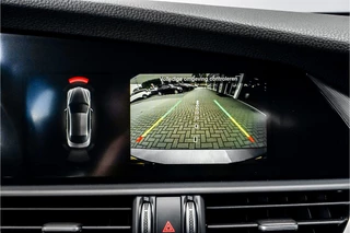 Alfa Romeo Giulia Facelift CarPlay Leder 19
