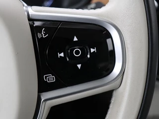 Volvo V90 Volvo V90 2.0 T6 AWD Recharge Business Pro | Trekhaak |  Leder | Stoel & stuurverwarming | Harman/Kardon | Adaptive cruise | Camera | Carplay | Keyless | Navigatie - afbeelding nr 16