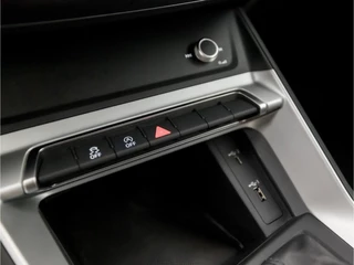 Audi Q3 Audi Q3 35 TFSI Sportline 150Pk Automaat (APPLE CARPLAY, GROOT NAVI, CLIMATE, SPORTSTOELEN, ELEK ACHTERKLEP, PARKEERSENSOREN, CRUISE, NIEUWSTAAT) - afbeelding nr 26