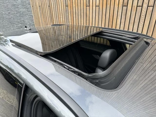 Audi A4 Audi A4 Avant 35 TFSI S edition Automaat | Panoramadak | LED | Sportstoelen | Stoelverwarming | Extra getint glas | 20 inch lichtmetalen velgen | Apple CarPlay | Climate control | Parkeersensoren voor en achter - afbeelding nr 37
