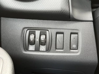 Renault Clio Renault Clio 0.9 TCe Limited Navi,Airco,Cruise,PDC,Bluetooth,Elek ramen,Lm velgen,Keyless,N.A.P,APK tot 06-2026 - afbeelding nr 22