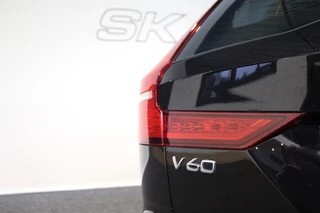 Volvo V60 Volvo V60 2.0 B4 CORE RIJKLAAR l LEDER l 197PK l CAMERA l CARPLAY l - afbeelding nr 43