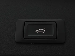 Audi A6 Audi A6 2.0 TFSI quattro S line | Stoelverwarming |  Trekhaak | Leder/Alcantara | Camera | Navigatie | Achterbankverwarming | 20'' lichtmetalen velgen | Xenon | Parkeerhulp | Bluetooth - afbeelding nr 12