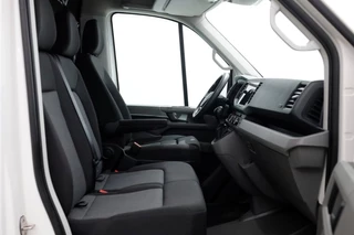 Volkswagen Crafter Volkswagen Crafter 35 2.0 TDI 140pk L3H3 (L2H2) DSG-Automaat Comfortline Navi/Camera 03-2021 - afbeelding nr 3