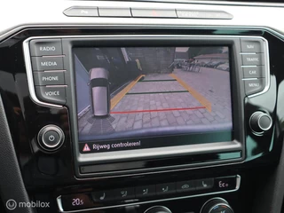 Volkswagen Passat Volkswagen Passat 1.4 TSI GTE Highline Pano Alcantara Virtual - afbeelding nr 7