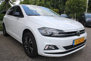 Volkswagen Polo Volkswagen Polo 1.0 Comfort line Carplay/Airco/Pdc 2x/Cruise/15