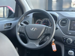 Hyundai i10 Hyundai i10 1.0i Comfort / Carplay / Cruise / Lichtmetalen velgen - afbeelding nr 3