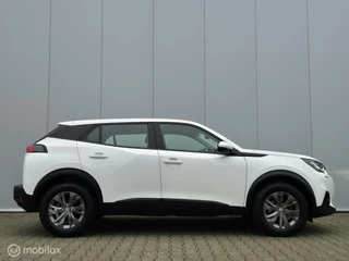 Peugeot 2008 PEUGEOT 2008 1.2 PURETECH AUTOMAAT/CAMERA/FULL LED/KEYLESS/CARPLAY/LANE ASSIST/16''LMV - afbeelding nr 6