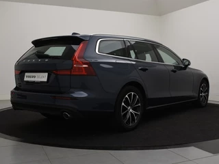 Volvo V60 Volvo V60 B3 AUT(8) MOMENTUM+ HARMAN KARDON LEDER ACC BLIS KEYLESS - afbeelding nr 3