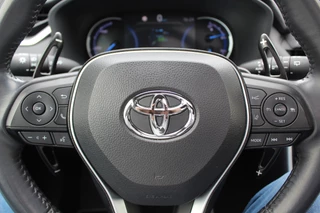 Toyota RAV4 Toyota RAV4 2.5 Hybrid AWD Bi-Tone / Trekhaak / Panoramadak / 360Camera / Leder / JBL / Keyless / 18'' / Dodehoek / DAB / Keyless - afbeelding nr 30