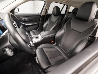 BMW 3 Serie BMW 3 Serie Touring 320i Sportline Shadow 184Pk Automaat (APPLE CARPLAY, GROOT NAVI, CAMERA, LEDER, ADAPTIVE CRUISE, SFEERVERLICHTING, SPORTSTOELEN, HIFI, TREKHAAK ELEKTRISCH, GETINT GLAS, NIEUWSTAAT) - afbeelding nr 14