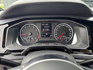 Volkswagen Polo Volkswagen Polo 1.0 TSI Highline Business (3x) R-Line AppleCarPlay/ AndroidAuto/ Adaptieve Cruise Control/ 'Sport Select' onderstel/ 17