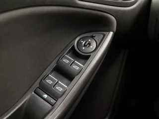 Ford Focus (APPLE CARPLAY, NAVIGATIE, LM VELGEN, PARKEERSENSOREN, SPORTSTOELEN, CRUISE, ELEK PAKKET, NIEUWSTAAT) - afbeelding nr 21