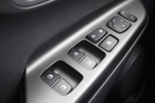 Hyundai Kona Hyundai Kona Electric Comfort 64 kWh - Carplay, Camera, Cruise - afbeelding nr 21